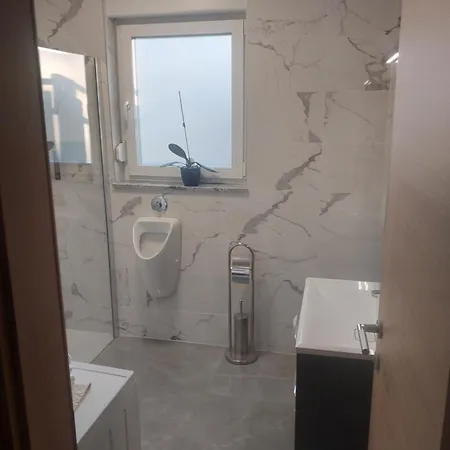 Apartma Lejlighed *